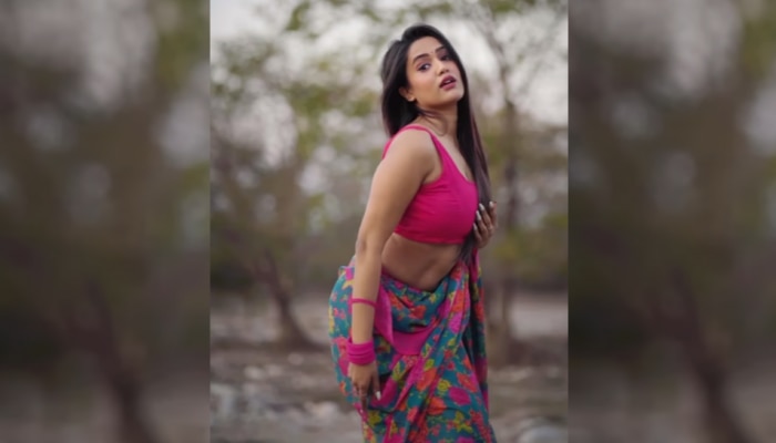 Gima Ashi : जंगल में गरिमा चौरसिया ने बलखाई कमर, लोग बोले-हाय हॉटी!