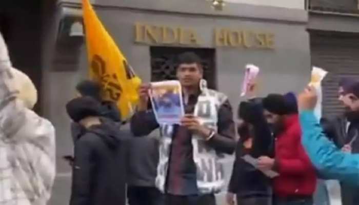 अमृतपाल पर UK में भी बवाल, खालिस्तानी समर्थकों ने भारतीय हाई कमीशन में की तोड़फोड़