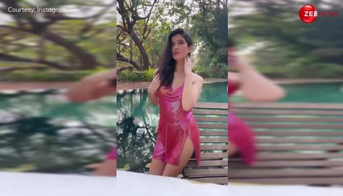 उफ्फ ! Shanaya Kapoor ने ये क्या पहन लिया ? कैमरे पर दिखा दी हद से ज्यादा हॉटनेस, देख फैंस हुए बेकाबू