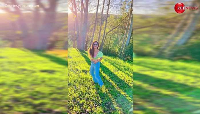 Rubina Dilaik क्रॉप टॉप पहन घने जंगल में खड़े होकर लगीं बलखाने, वीडियो तकते नहीं थक रहे लोग