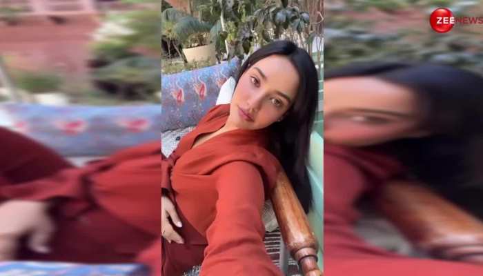 Neha Sharma ने रिवीलिंग टॉप में एक बार फिर दिखाई बोल्डनेस, हॉट लुक्स पर मर-मिटे लोग 