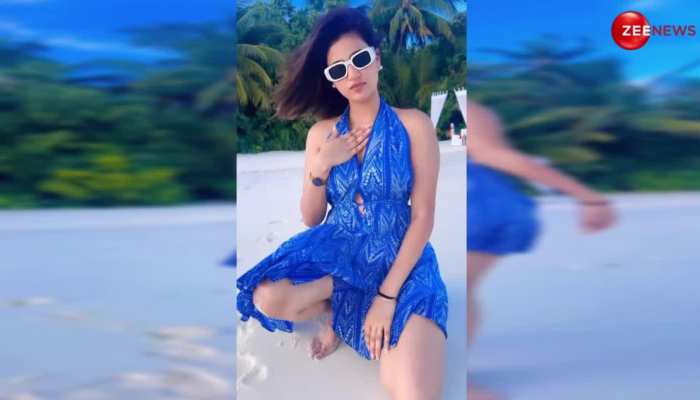 कच्चा बदाम गर्ल Anjali Arora ने मिट्टी में लेटकर किया गजब का डांस, पहन लिए इतने हॉट कपड़े नजरें हटाना हो जाएगा मुश्किल