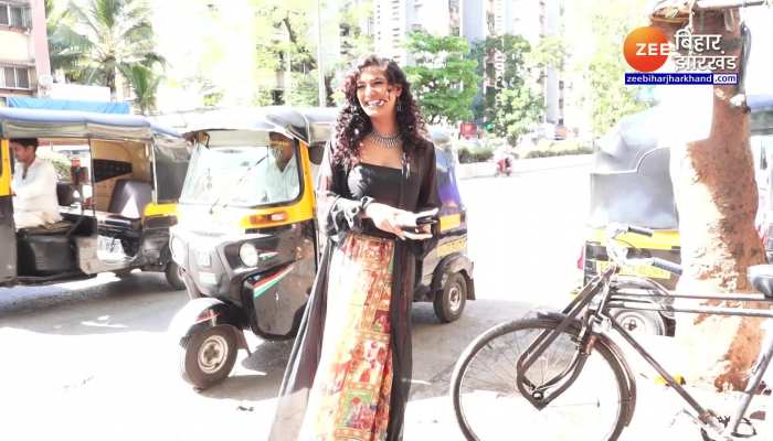 Poonam pandey: गुड़ी पड़वा मनाने के लिए मंदिर दर्शन के लिए पहुंची एक्ट्रेस, जानिए क्या कहा अभिनेत्री ने