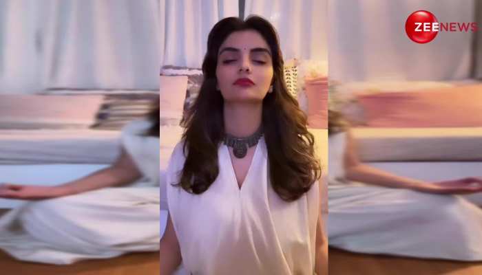 भक्ति में लीन Anveshi Jain को देख मचा हंगामा, लोगो ने कहा-ये क्या नया ड्रामा है