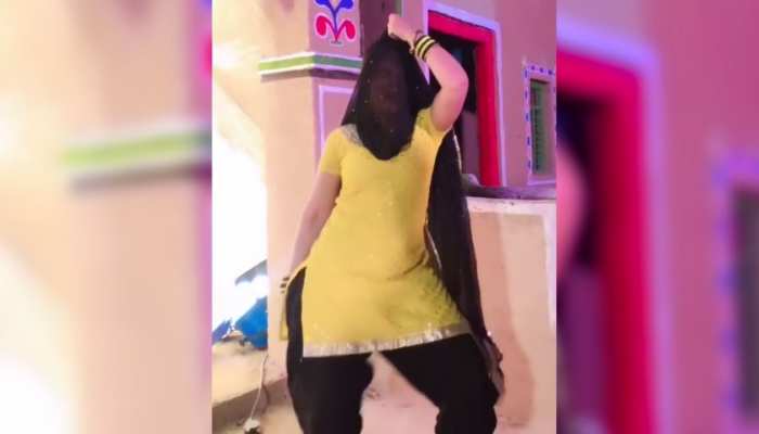 Gori Nagori Video : गोरी नागोरी ने डांस करते हुए क्यों छिपा लिया चेहरा , किसको देख गोरी को आई शर्म