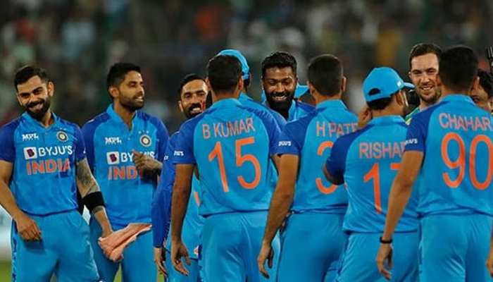 केवल 2 टेस्ट तक सिमटकर रह गया इस क्रिकेटर का करियर, सेलेक्टर्स ने भी फेर लिया मुंह
