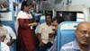 Indian Railways: यात्रियों से एक करोड़ रुपये जुर्माना वसूलने वाली पहली महिला टिकट चेकर, रेलवे ने कही ये बात