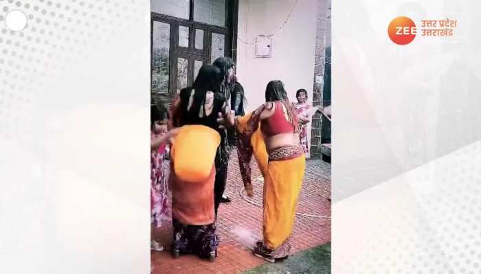 देवर ने पानी के पाइप से भाभियों को किया गिला, इस अंदाज़ में खेली होली