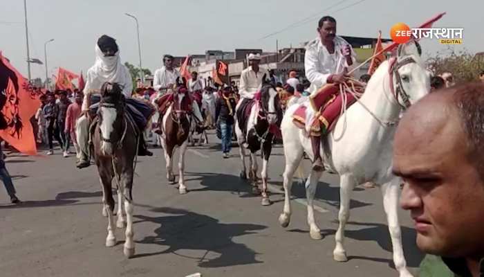 Ram Navami 2023 : रामनवमी पर भगवा रंग में डूबा शहर, आशा मीणा ने हेलिकॉप्टर से कराई पुष्पवर्षा