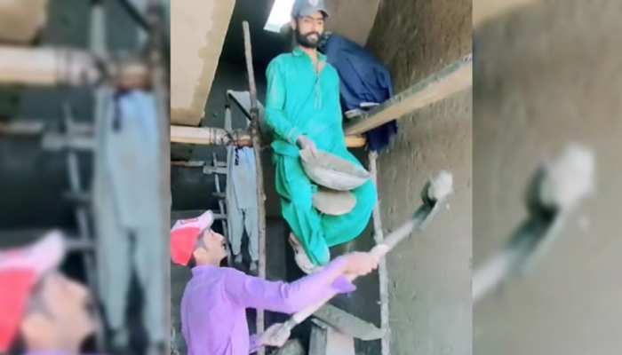 Desi Jugad : मजदूरों ने कट्टे से बनाया देसी जुगाड़, झूला झूलते झूलते किया काम, मालिक भी हैरान