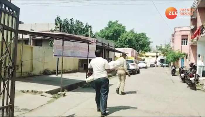 WATCH VIDEO मासूम बेटे का शव गोद में लेकर पीएम हाउस पहुंचा बेबस पिता