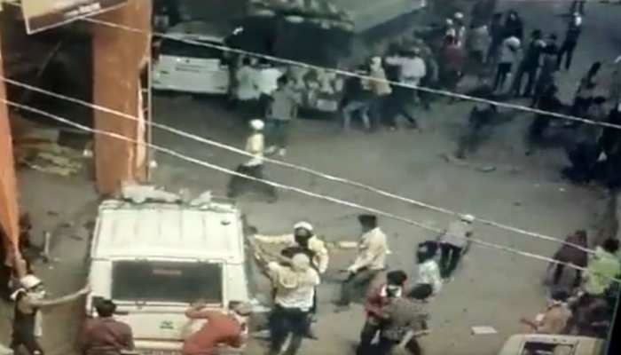 रामनवमी पर सुलग उठा देश, शोभायात्राओं पर जगह-जगह हुए अटैक; जुमे पर आज पुलिस अलर्ट