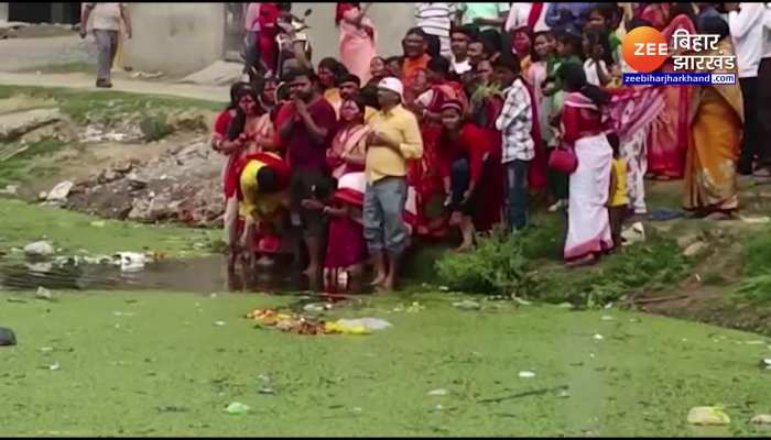 सिंदूर खेल के साथ की गई मां दुर्गा की विदाई