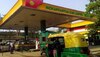 CNG-PNG Price: कल से सस्‍ती हो जाएगी रसोई गैस, सीएनजी-पीएनजी के दाम भी आएंगे नीचे