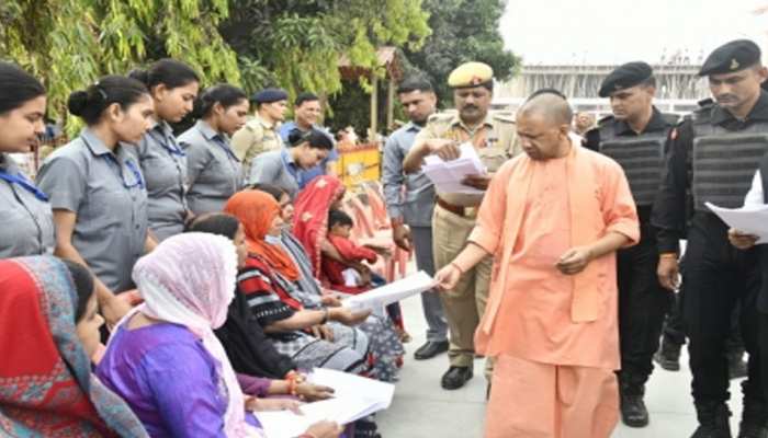 न बिटिया की शादी रुकेगी, न ही पति का इलाज: CM योगी Neither daughter's marriage will stop, nor husband's treatment: CM Yogi
