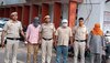 पुलिस ने किया साधु-सपेरा गैंग को गिरफ्तार, दान मांगने की आड़ में ऐसे करते थे लूट