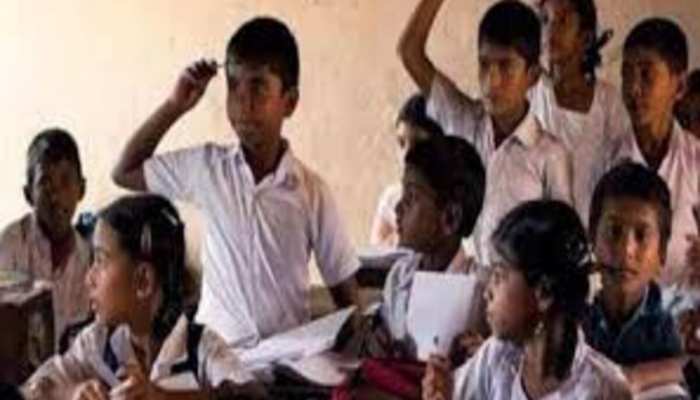 Assam: ଶିକ୍ଷକଙ୍କୁ ପସନ୍ଦ ଆସିଲା ନାହିଁ ହେୟାରଷ୍ଟାଇଲ; ୩୦ ଛାତ୍ରଛାତ୍ରୀଙ୍କ ସହ କଲେ ଏଭଳି କାମ
