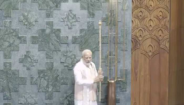 New Parliament Inauguration: PM ਮੋਦੀ ਨੇ ਨਵੀਂ ਸੰਸਦ 'ਸੇਂਗੋਲ' ਦਾ ਕੀਤਾ ਉਦਘਾਟਨ