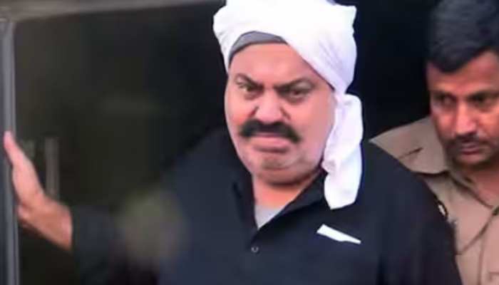 '50 लाख दो वरना अंजाम भुगतोगे' माफिया अतीक के गुर्गों पर रंगदारी मांगने का आरोप