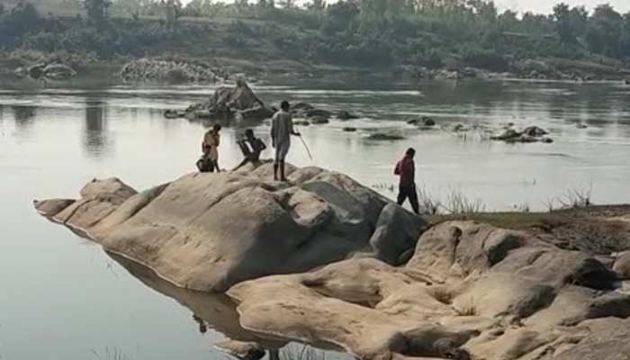 Himachal: यमुना में नहाने गया युवक हुआ लापता, सेना के गोताखोर करेंने सर्च ऑपरेशन