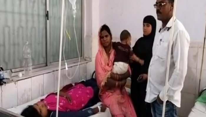 लोहरदगा में तलाक नहीं देने पर पत्नी को खिलाया जहर, पीड़िता सदर अस्पताल में भर्ती