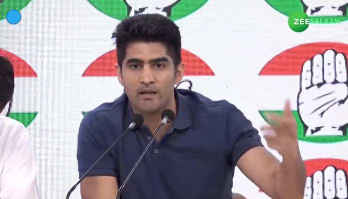 जिन लोगों को ओलंपिक के बारे में कुछ पता भी नहीं, वह भी मुंह में गुटका खाकर कुछ भी कह देते हैं-विजेंदर सिंह!