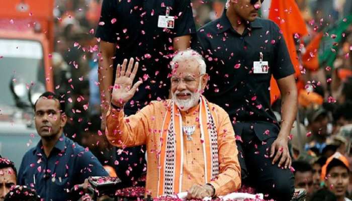 PM Modi : प्रधानमंत्री नरेंद्र मोदी का राजस्थान दौरा, जानिए इसके क्या हैं सियासी मायने https://english.cdn.zeenews.com/static/apprun/fallbackimages/hindi800x400.svg