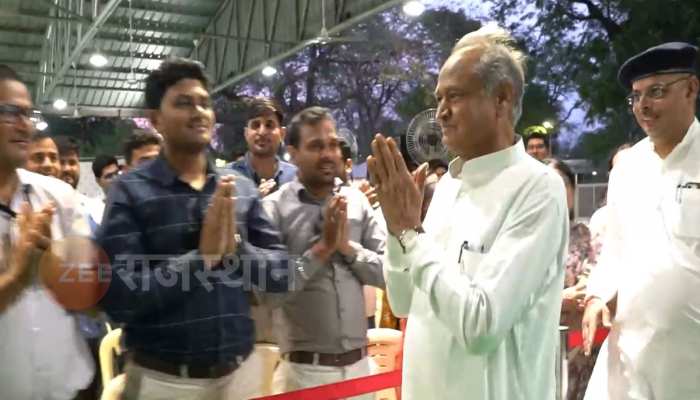 जयपुर: सीएम गहलोत से मिला सचिवालय कर्मचारियों का प्रतिनिधि मण्डल, इस पर हुई चर्चा