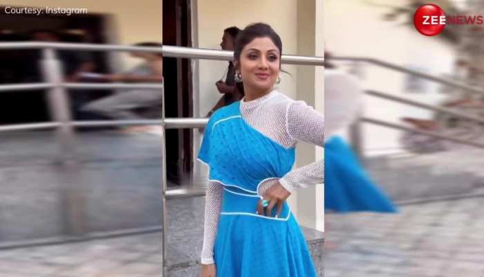 आधे में कपड़ा और आधे मे नेट लपेटकर Shilpa Shetty ने दिखाया अपने हुस्न का जलवा, लोग बोले- पूरा कपड़ा ही पहन के आ जाती https://english.cdn.zeenews.com/static/apprun/fallbackimages/hindi800x400.svg