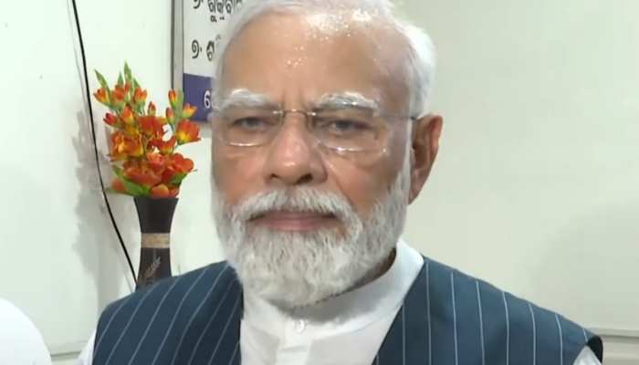 Odisha Train Accident: पीएम मोदी ने रेल हादसे पर दिया बयान, बोले- दोषियों को बख्शा नहीं जाएगा, देखिए वीडियो https://english.cdn.zeenews.com/static/apprun/fallbackimages/hindi800x400.svg