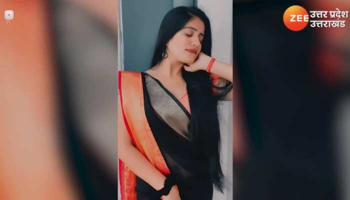 काली साड़ी पहनकर लड़की ने भोजपुरी गाने पर उड़ाया गर्दा, जल्दी देखें यह वीडियो https://english.cdn.zeenews.com/static/apprun/fallbackimages/hindi800x400.svg