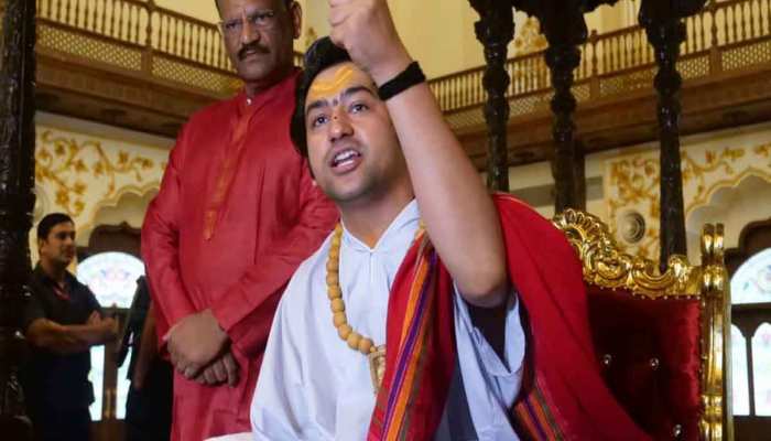 क्या पंडित धीरेंद्र शास्त्री को पता था उड़ीसा में होने वाला है बड़ा रेल हादसा? जानिए