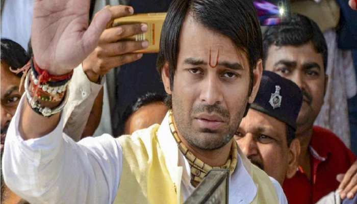 'हम बहुत बड़े बाबा, पाताल तक नाप देंगे...', धीरेंद्र शास्त्री पर तेज प्रताप का वार