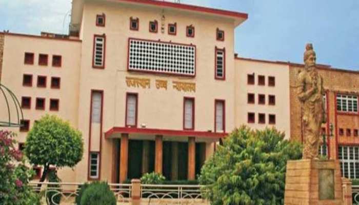 कोर्ट का पदोन्नत दंपत्तियों को एक ही जिले में पदस्थापन करने के केस में दखल से इंकार