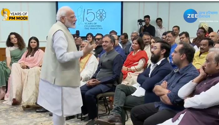 9 years of PM Modi: ऐसी कौन सी बॉलीवुड फिल्में है जिन्होंने पीएम मोदी के मिशन को दी उड़ान.. https://english.cdn.zeenews.com/static/apprun/fallbackimages/hindi800x400.svg