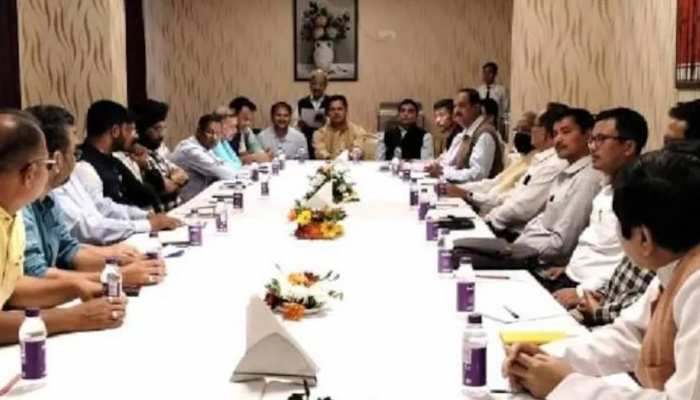 असम में BJP के खिलाफ साथ आईं ये 11 पार्टियां, AIUDF को बताया साम्प्रदायिक दल