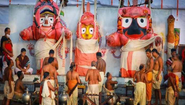 ଜ୍ବରରେ ପୀଡ଼ିତ ମହାପ୍ରଭୁ: ଆଜି ହେବ ଫୁଲୁରି ତେଲ ନୀତି, ଜାଣନ୍ତୁ କେମିତି ପ୍ରସ୍ତୁତ ହୋଇଥାଏ....