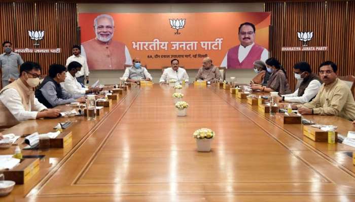 Delhi BJP Meeting: शाम 4 बजे दिल्ली बीजेपी की अहम बैठक, JP Nadda करेंगे अध्यक्षता https://english.cdn.zeenews.com/static/apprun/fallbackimages/hindi800x400.svg