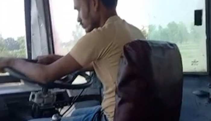 Unnao: रस्सी के सहारे चली यूपी रोडवेज की बस, यात्रियों की जान पर बन आई, देखें वीडियो
