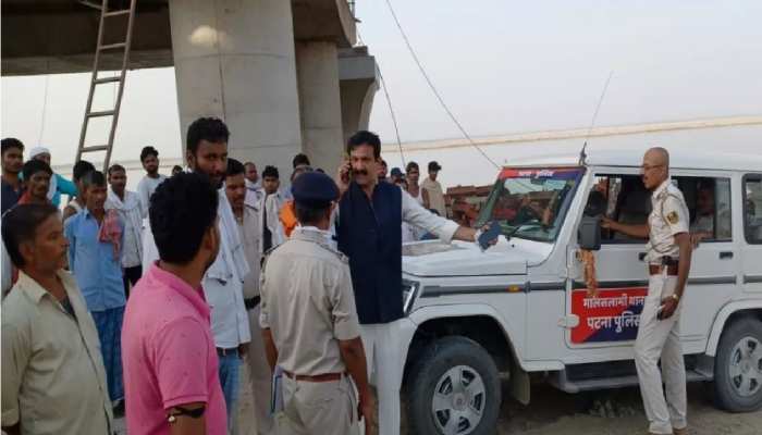 पटना में गंगा नदी से मिला BJP नेता के भतीजे का हाथ-पैर बंधा शव, 10 दिनों से था लापता
