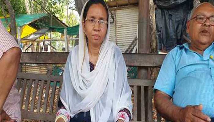 MP में तीन संतान होने पर गई प्रिंसिपल की नौकरी, अब कोर्ट जाएगा पूरा मामला