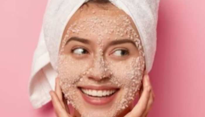  घर पर सूजी से बनाएं Scrub, साफ हो जाएगी स्किन पोर्स में छिपी गंदगी