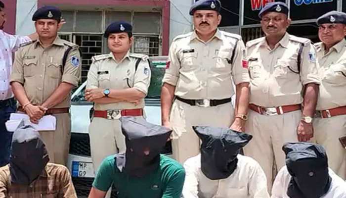 MP News: सीएम की सभा में लोगों की जेब काटते थे पंच-सरपंच, पुलिस ने बाजार से पकड़ा