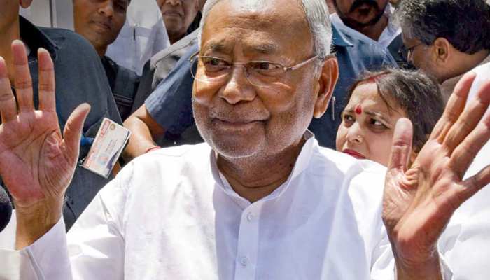 nitish kumar will fight election from up congress and bjp reaction