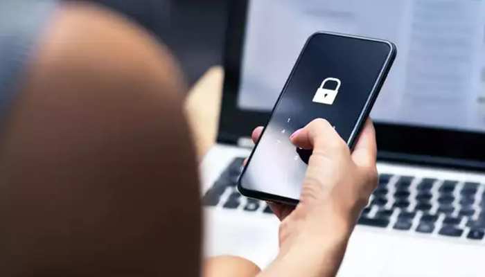 गुम हो गया है Smartphone तो सरकार खोजकर थमाएगी हाथों में, तुरंत जाएं इस वेबसाइट पर