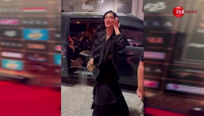 ब्लैक साड़ी पहन Shruti Haasan के इस बवाल लुक ने लोगों के दिलों पर चलाई छुरियां