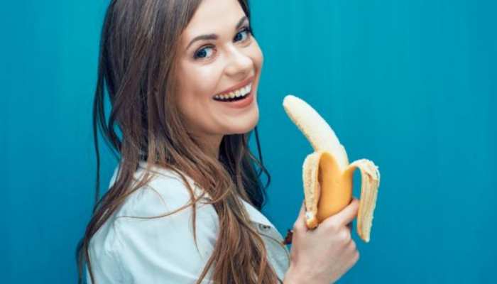 Banana For Women: महिलाएं रोजाना खाएं केला, सेवन के सही समय और तरीके से होगा कमाल