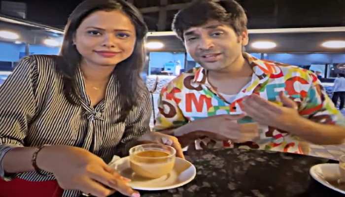 Antara Viral Video: ‘ଡିୟର ନବ ଛଇଳା’ ଗୀତରେ ଝୁମିଲେ କଣ୍ଠଶିଳ୍ପୀ ଅନ୍ତରା, ଦେଖନ୍ତୁ ଭିଡି଼ଓ Antara Viral Video: ‘ଡିୟର ନବ ଛଇଳା’ ଗୀତରେ ଝୁମିଲେ କଣ୍ଠଶିଳ୍ପୀ ଅନ୍ତରା, ଦେଖନ୍ତୁ ଭିଡି଼ଓ