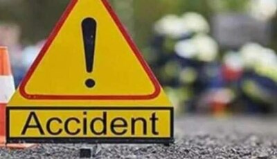 3 labour died and 5 injured in jammu and kashmir after van fell in deep  ditch | J&K: गहरी खाई में गिरी गाड़ी, तीन मजदूरों की मौत, पांच गंभीर रूप से  घायल |