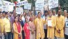 Gurugram News: रामलीला मंचन को लेकर सड़कों पर उतरे लोग, अनुमति वापस लेन पर दी आंदोलन की चेतानवनी